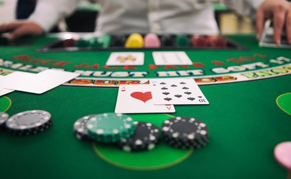 Cara Bermain Blackjack dalam Mode Turnamen